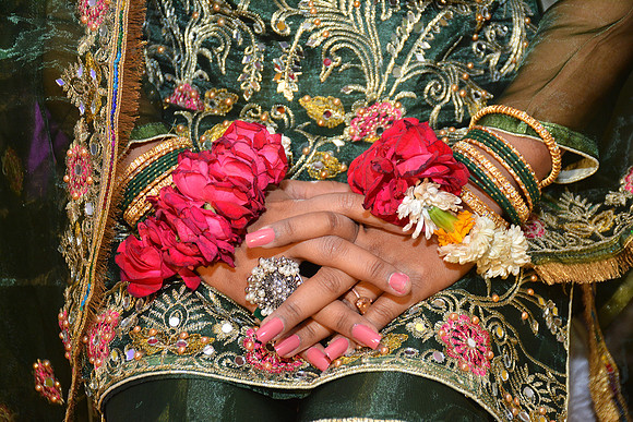 Usman & Maria Mehndi 00058