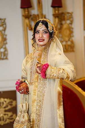 Ayesha & Khurram Nikah 00035