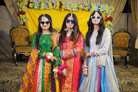 Umer Hayat & Qurat ul Ain Mehndi 00133
