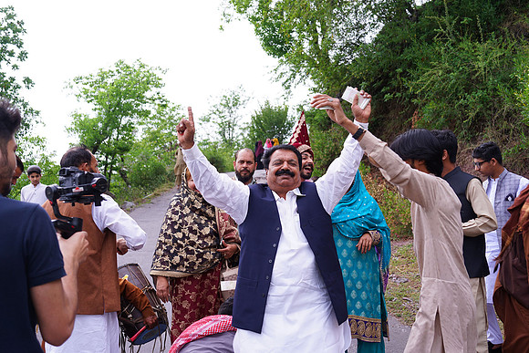 Haseeb & Usba Barat00142