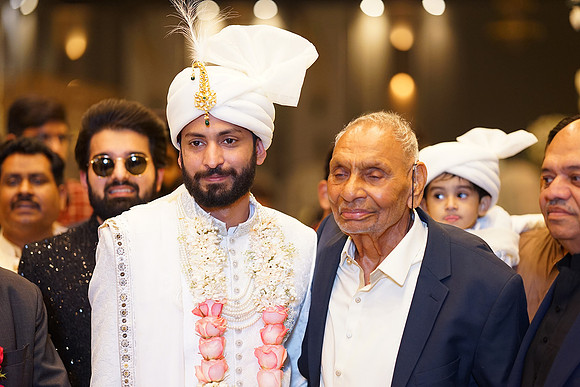 Sana & Ijaz Barat 00213