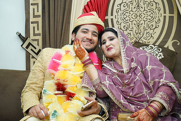 Farhan & Anum Barat 00093