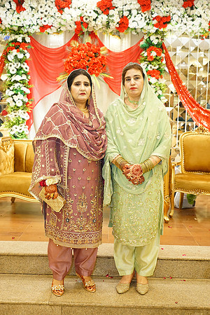 Farhan & Anum Barat 00196