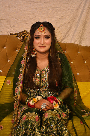Usman & Maria Mehndi 00063