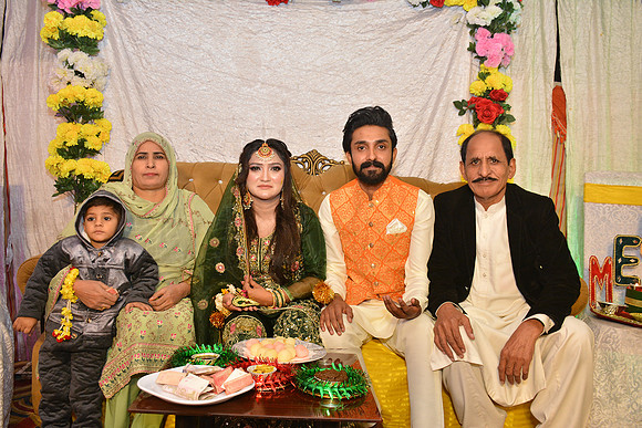 Usman & Maria Mehndi 00179