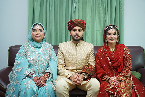 Hasan & Sundus Barat 00178