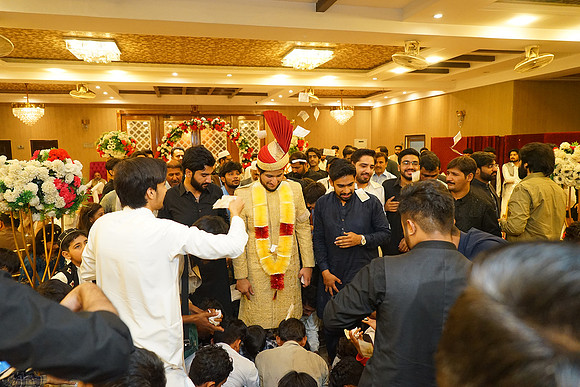 Farhan & Anum Barat 00188