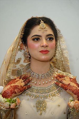 Maheen & Usama Nikah 00092
