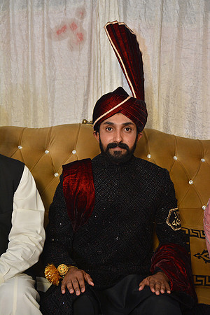 Usman & Hafsa Barat 00052
