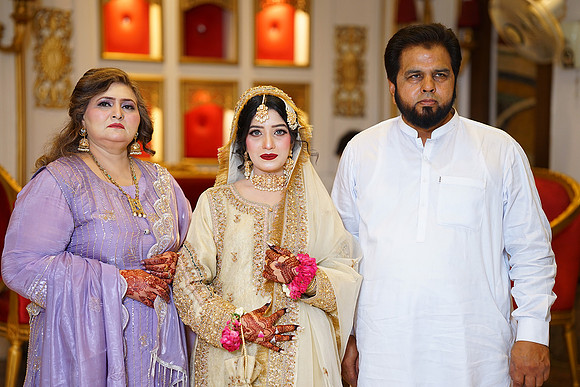 Ayesha & Khurram Nikah 00153