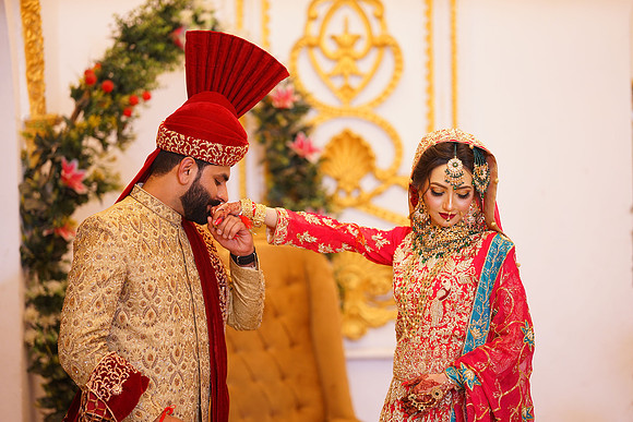 Junaid & Saman Barat 00126