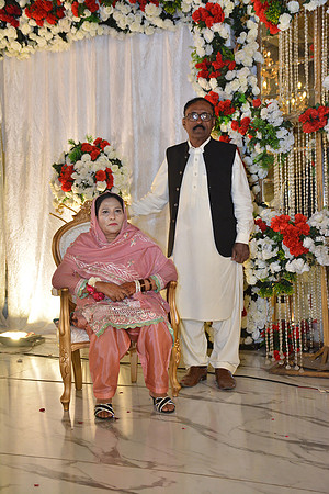 Usman & Hafsa Barat 00179