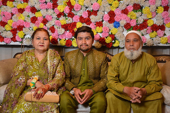 Usama & Bisma Mehndi 00191