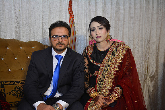 Usman & Hafsa Barat 00060