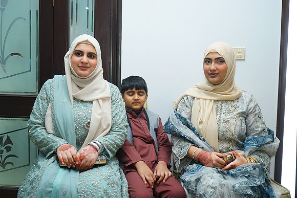 Hasan & Sundus Barat 00194