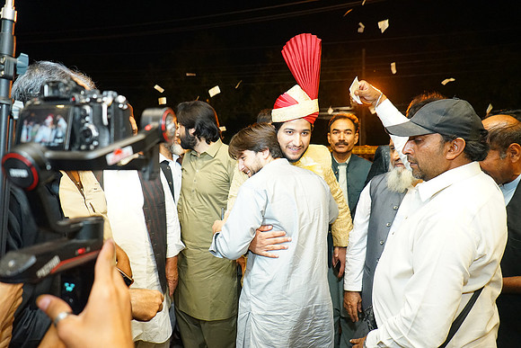Farhan & Anum Barat 00158