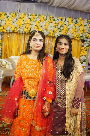 Rafiya & Fahad Mehndi 00089