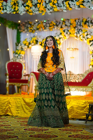 Uzair & Faria Mehndi 00038
