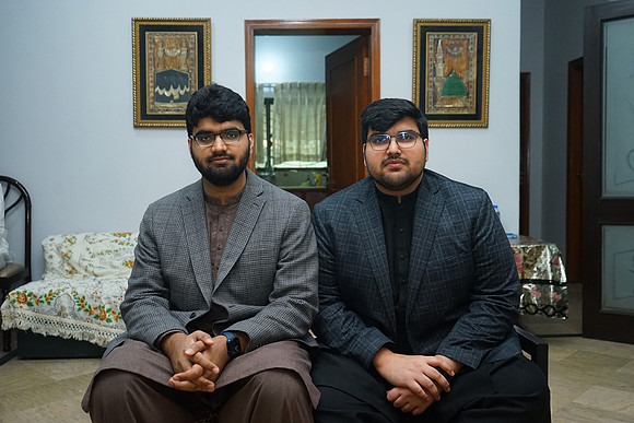 Hasan & Sundus Barat 00191