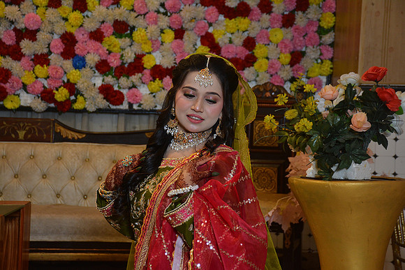 Usama & Bisma Mehndi 00020