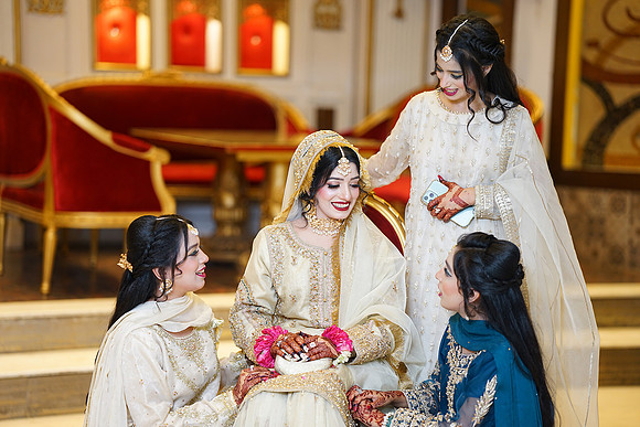 Ayesha & Khurram Nikah 00095