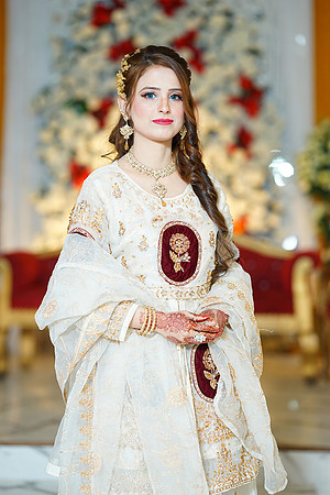 Hina & Jaffar Barat 00194