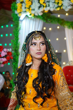 Uzair & Faria Mehndi 00084