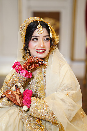 Ayesha & Khurram Nikah 00048