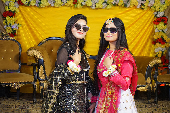 Umer Hayat & Qurat ul Ain Mehndi 00139