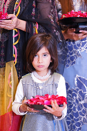 Sana & Ijaz Barat 00182