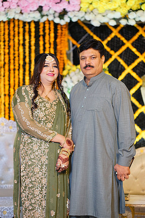 Ayesha & Arslan Mehndi 00248